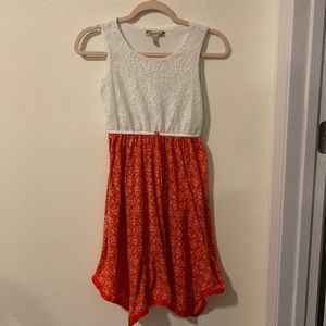 Girls dress